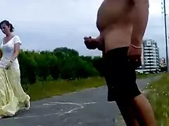 このレズビアンブラジルのキスは全体の場所です。 女の子 av 動画