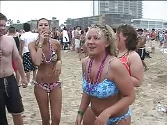 ウィグルスは黒い雄鶏です 女子 の ため の アダルト 動画